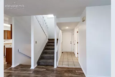 3450 Cedarhurst Way, Colorado Springs, CO 80918 - Photo 2