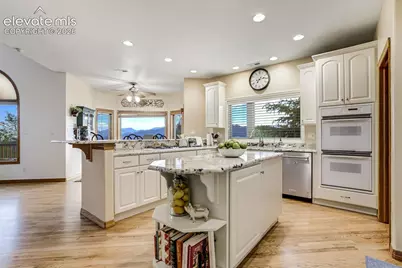 720 Mission Hill Way, Colorado Springs, CO 80921 - Photo 8
