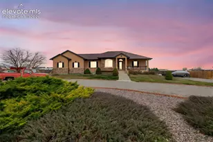 777 E Woodleaf Dr, Pueblo, CO 81007 - Photo 4