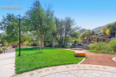 525 Canon Avenue, Manitou Springs, CO 80829 - Photo 30