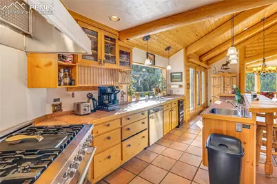 528 Mohawk Heights, Florissant, CO 80816 - Photo 14