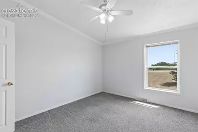 15624 Lucy Lane, Peyton, CO 80831 - Photo 32