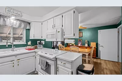3630 Brentwood Terrace, Colorado Springs, CO 80910 - Photo 8