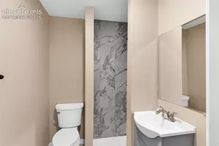 2402 W Uintah St, Colorado Springs, CO 80904 - Photo 36