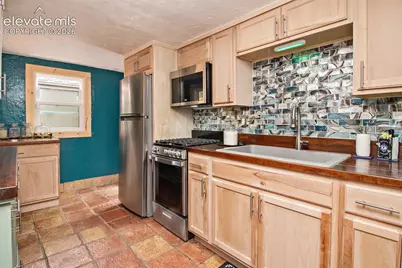 8 Narrows Road, Manitou Springs, CO 80829 - Photo 8