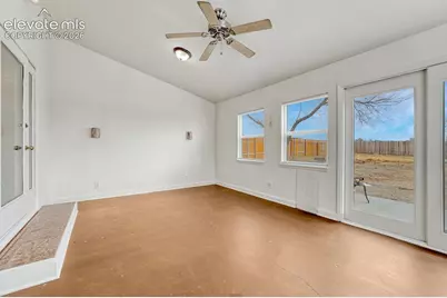 7815 Maverick Road, Colorado Springs, CO 80908 - Photo 14
