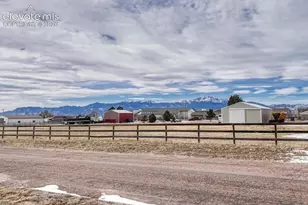 7815 Maverick Rd, Colorado Springs, CO 80908 - Photo 36