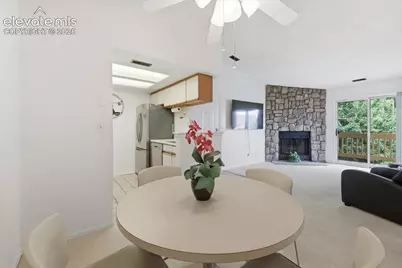 846 Tenderfoot Hill Road #202, Colorado Springs, CO 80906 - Photo 6