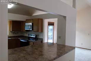5292 Cracker Barrel Cir, Colorado Springs, CO 80917 - Photo 6