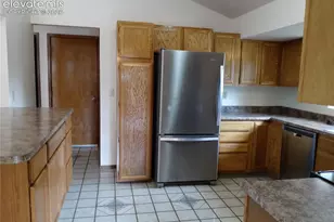 5292 Cracker Barrel Cir, Colorado Springs, CO 80917 - Photo 2