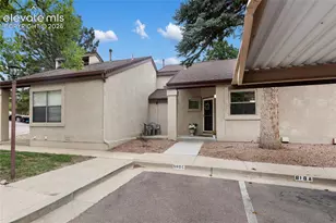 610 Autumn Crest Cir, Colorado Springs, CO 80919 - Photo 2