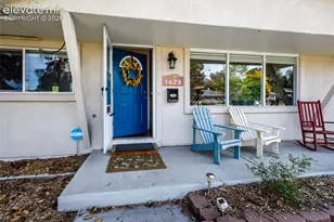 1623 Holmes Dr, Colorado Springs, CO 80909 - Photo 4