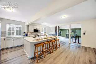 2523 W Monument St, Colorado Springs, CO 80904 - Photo 4