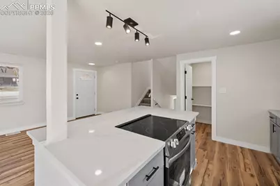 2905 Garden Hill Drive, Colorado Springs, CO 80904 - Photo 10