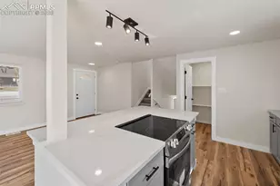 2905 Garden Hill Dr, Colorado Springs, CO 80904 - Photo 10