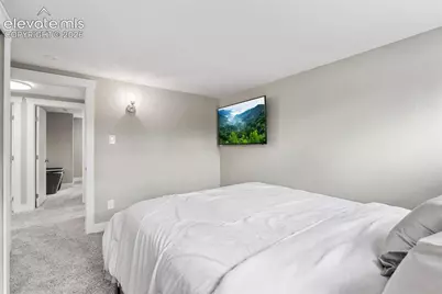 239 Elmwood Drive, Colorado Springs, CO 80907 - Photo 38