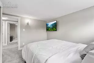239 Elmwood Dr, Colorado Springs, CO 80907 - Photo 38