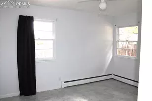 1014 Bonfoy Ave, Colorado Springs, CO 80909 - Photo 14