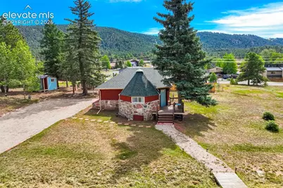 405 N Baldwin Street, Woodland Park, CO 80863 - Photo 4