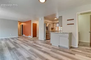 569 Red Cliff Rd, Colorado Springs, CO 80906 - Photo 12