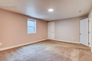 569 Red Cliff Rd, Colorado Springs, CO 80906 - Photo 38