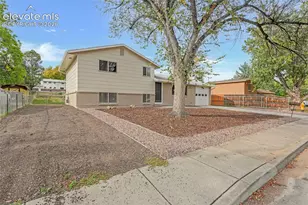 316 Cranbrook Cir, Colorado Springs, CO 80906 - Photo 4