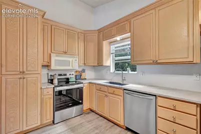 2811 Keystone Circle, Colorado Springs, CO 80918 - Photo 12