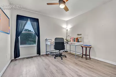 2811 Keystone Circle, Colorado Springs, CO 80918 - Photo 18