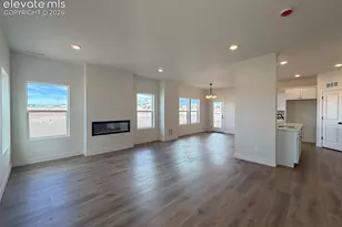 7850 Moore Dr, Colorado Springs, CO 80908 - Photo 6