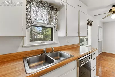 1527 W Cheyenne Road, Colorado Springs, CO 80906 - Photo 20