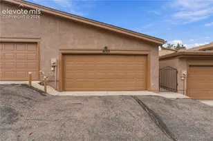 6143 Pine Hill Dr, Colorado Springs, CO 80918 - Photo 24