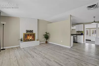 2321 Montezuma Road, Pueblo, CO 81003 - Photo 4