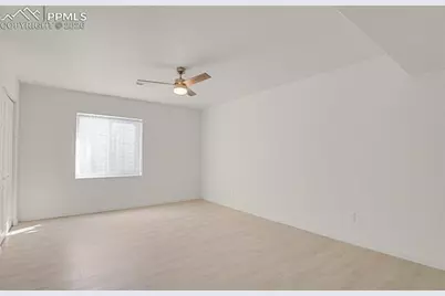 470 S Soaring Eagle Drive, Pueblo, CO 81007 - Photo 24