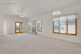 470 S Soaring Eagle Dr, Pueblo, CO 81007 - Photo 2