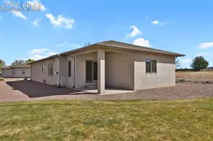 470 S Soaring Eagle Dr, Pueblo, CO 81007 - Photo 28