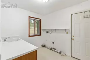 51 Carriage Dr, Florissant, CO 80816 - Photo 26