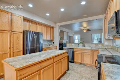 6834 Cool Spring Way, Colorado Springs, CO 80923 - Photo 16