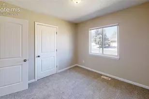 2505 Gina Dr, Colorado Springs, CO 80916 - Photo 12