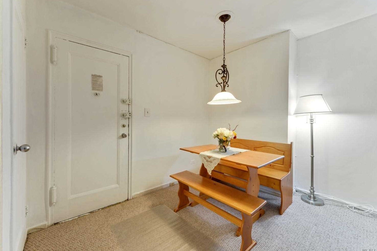 78-42 147th St, Flushing, NY 11367-1712