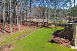105 Oak Ridge Dr, Sharpsburg, GA 30277 - Photo 54