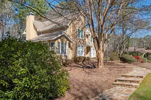 105 Oak Ridge Dr, Sharpsburg, GA 30277 - Photo 2