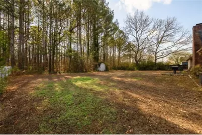 4304 Riverside Drive SW, Lilburn, GA 30047 - Photo 28