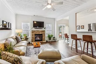 1429 Bay Overlook Dr, Woodstock, GA 30188 - Photo 8