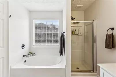 1429 Bay Overlook Drive, Woodstock, GA 30188 - Photo 18