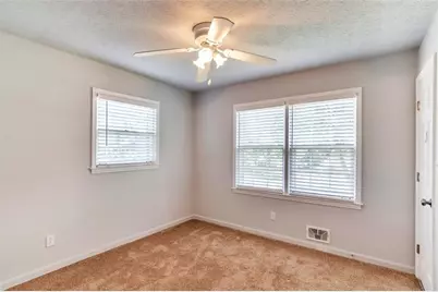 759 Glen Circle, Lawrenceville, GA 30044 - Photo 14