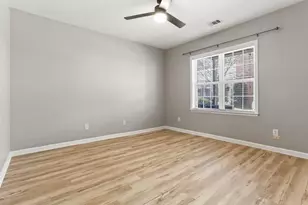 2359 Towneview Ct, Atlanta, GA 30339 - Photo 4