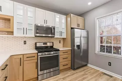 2359 Towneview Court #8, Atlanta, GA 30339 - Photo 10