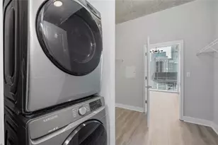 400 W Peachtree St NW, Atlanta, GA 30308 - Photo 14