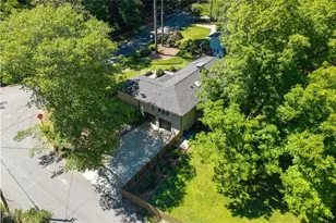 1322 Brook Forest Dr NE, Atlanta, GA 30324 - Photo 52