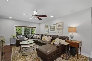 1322 Brook Forest Dr NE, Atlanta, GA 30324 - Photo 24